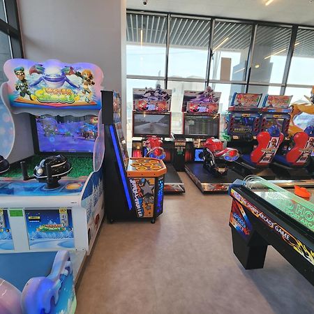 Gangneung Chonpines Ocean Suites Hotel Екстер'єр фото