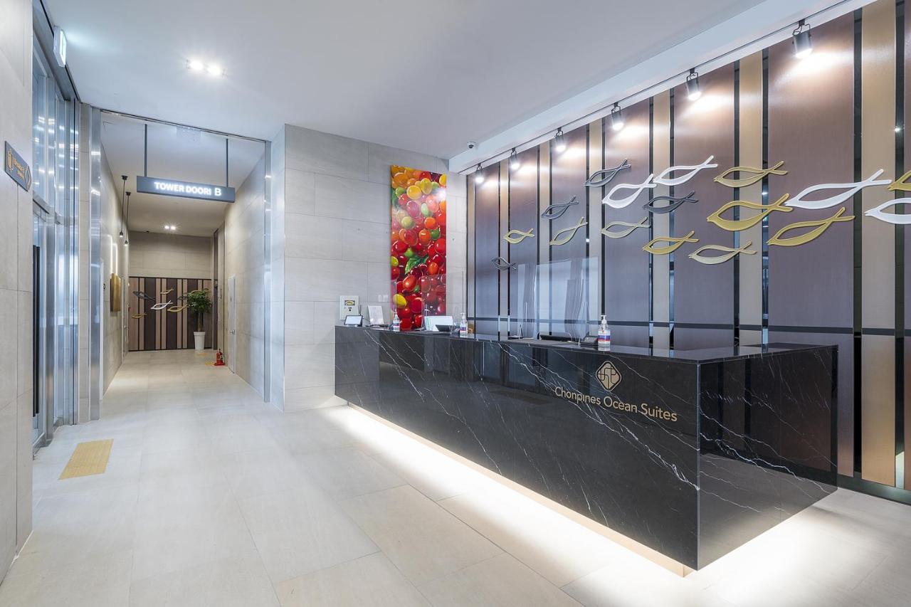 Gangneung Chonpines Ocean Suites Hotel Екстер'єр фото