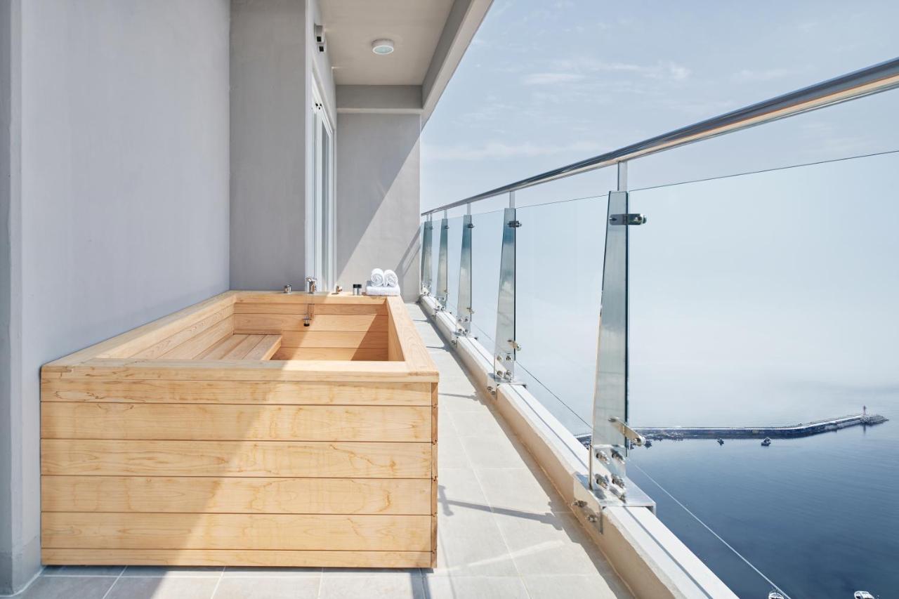 Gangneung Chonpines Ocean Suites Hotel Екстер'єр фото