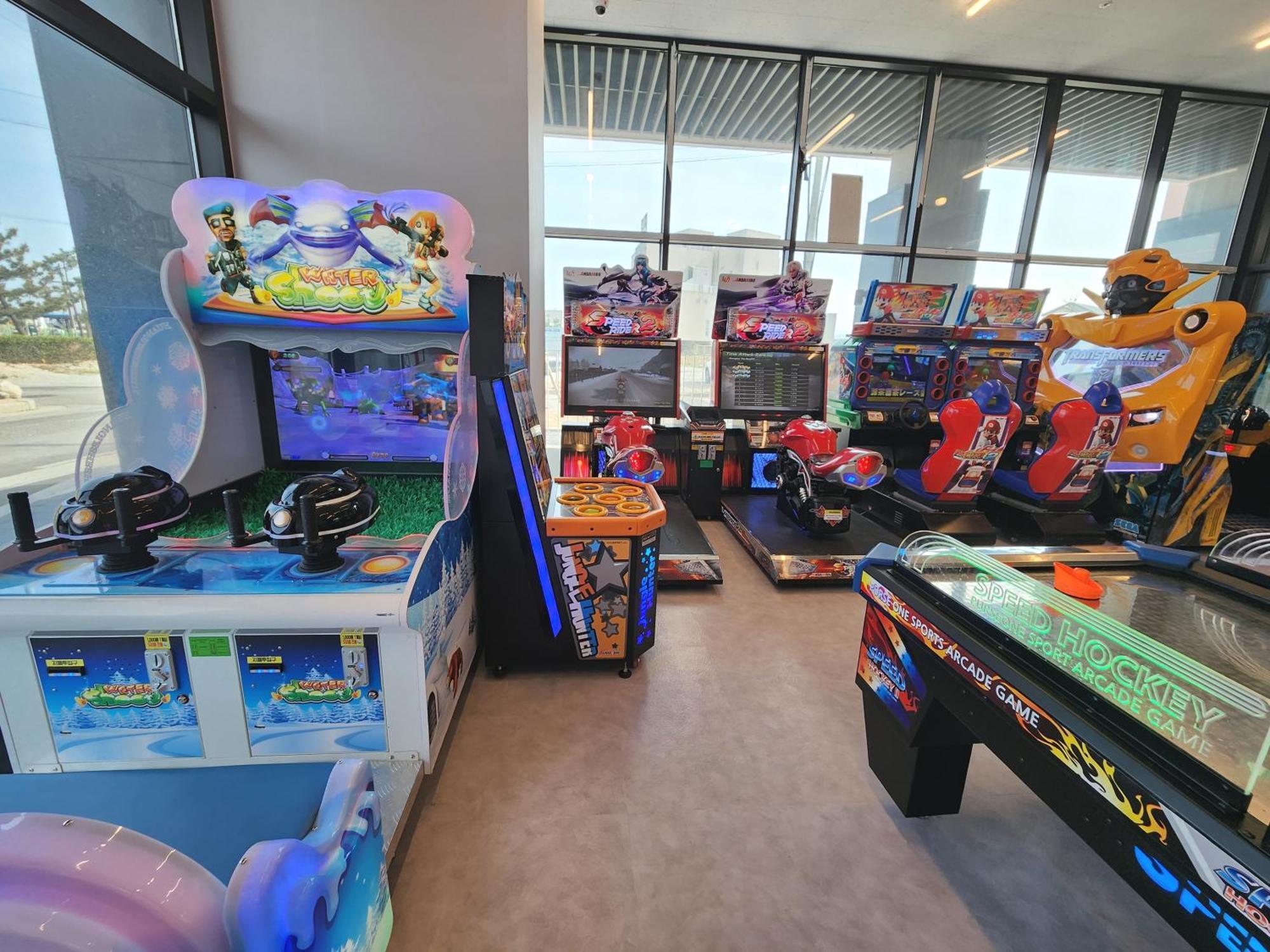 Gangneung Chonpines Ocean Suites Hotel Екстер'єр фото