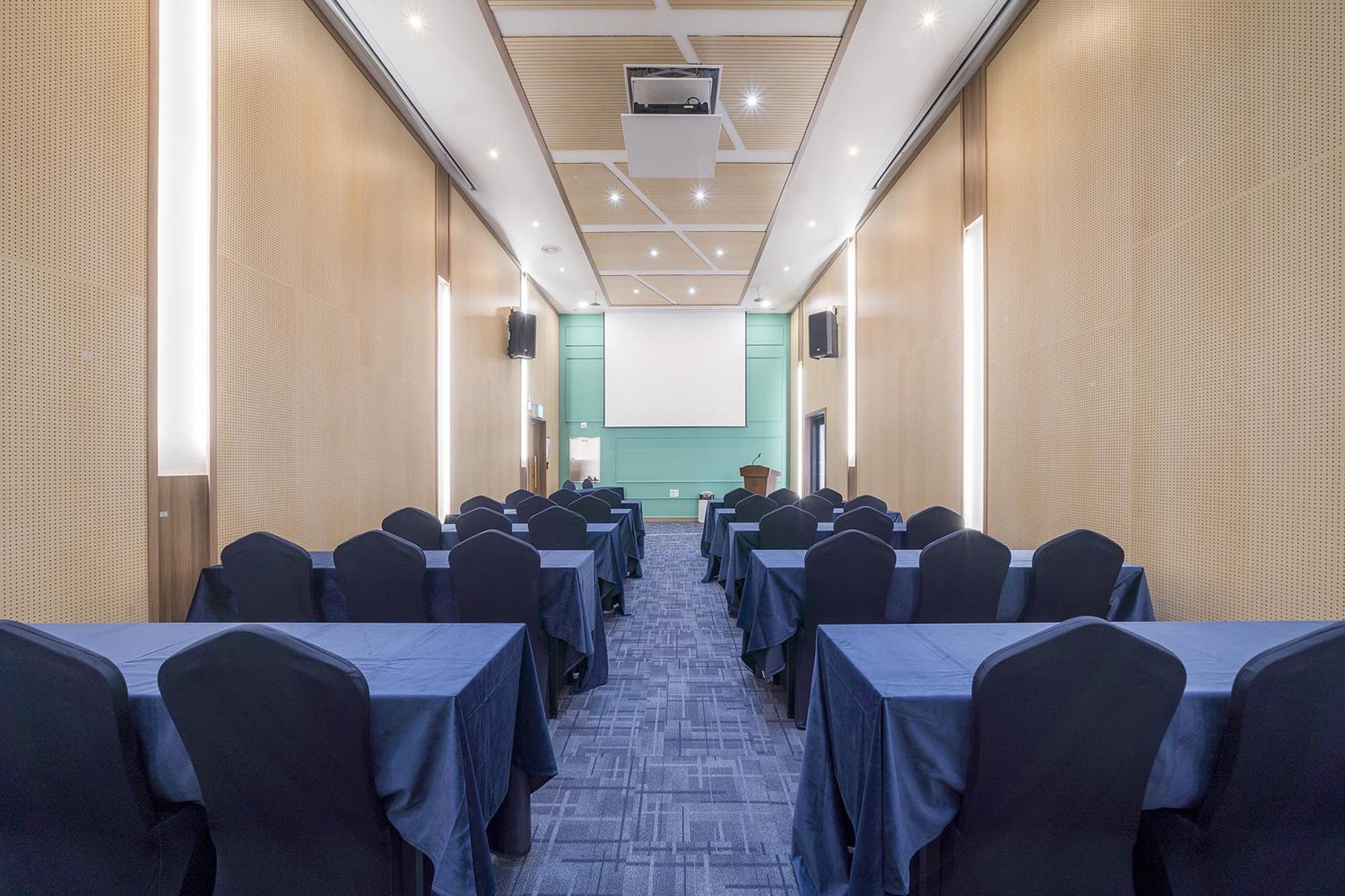 Gangneung Chonpines Ocean Suites Hotel Екстер'єр фото