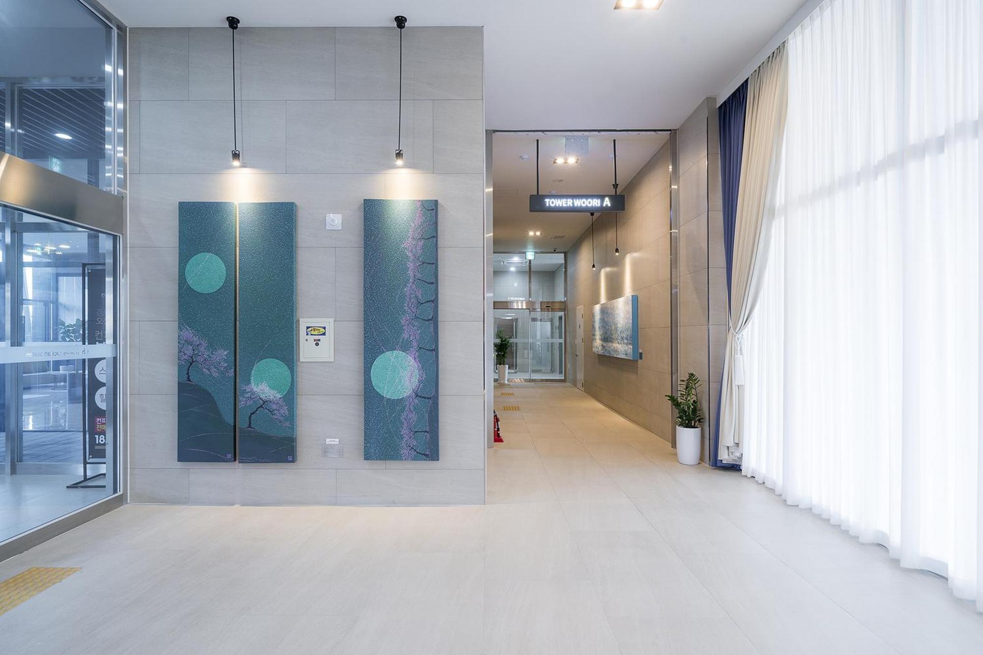 Gangneung Chonpines Ocean Suites Hotel Екстер'єр фото