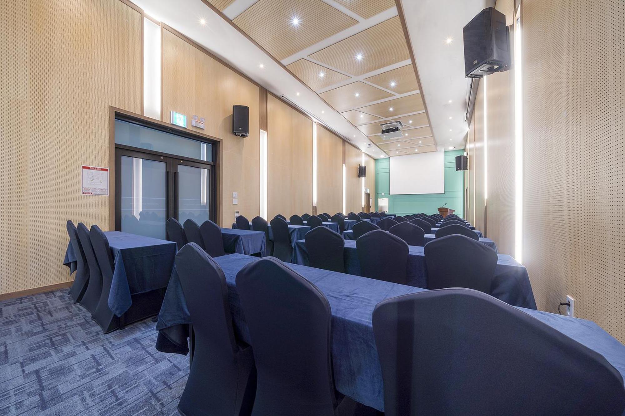 Gangneung Chonpines Ocean Suites Hotel Екстер'єр фото